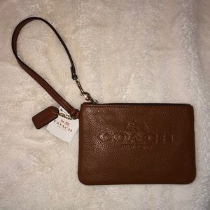 Coach leather wristlet / wallet new with tags